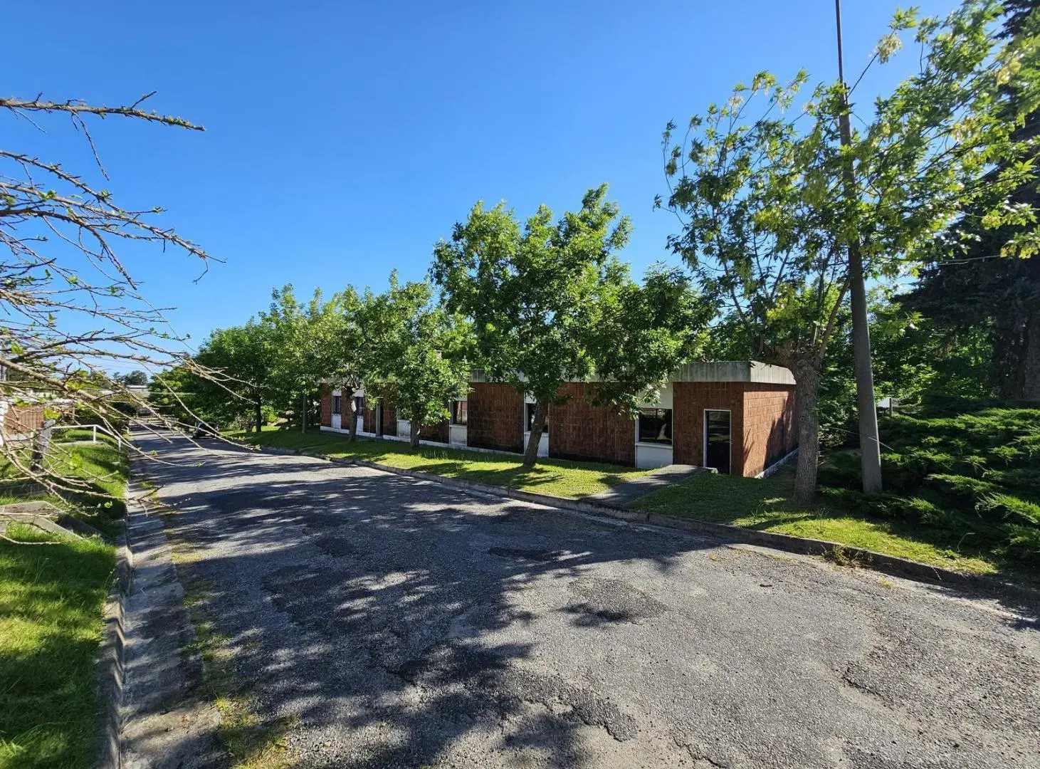 Venta de Terreno en Colonia del Sacramento 1.385mts con 292 mts2 Edificados 1