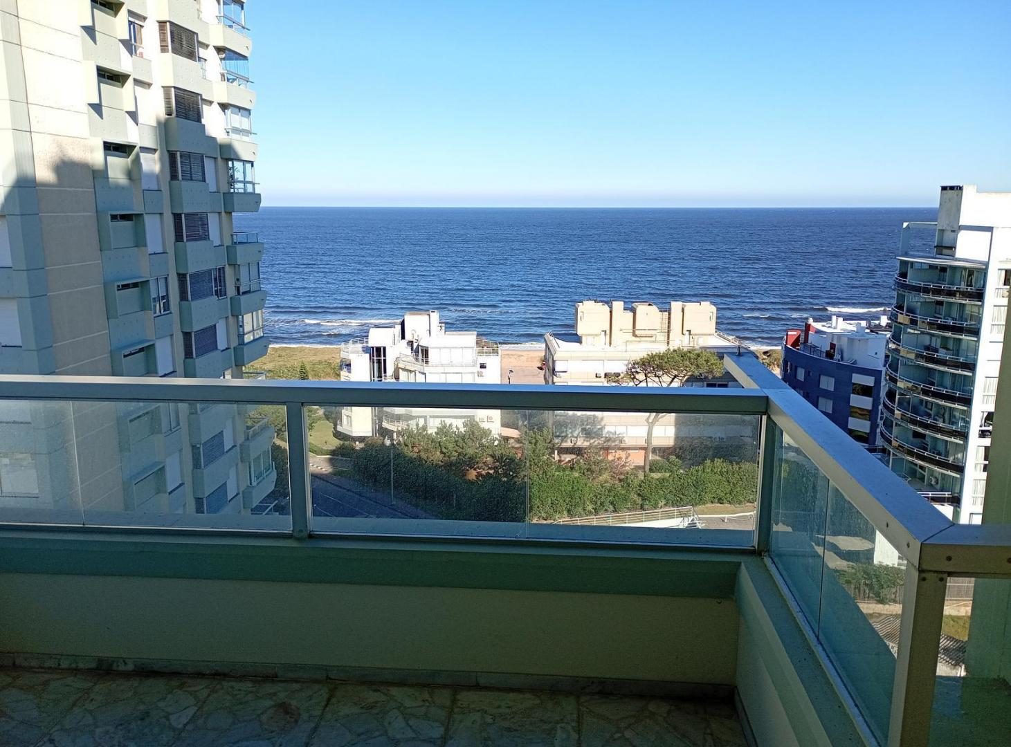 Foto de Alquiler temporal apartamento 3 dormitorios Mansa Punta del Este, imagen 2