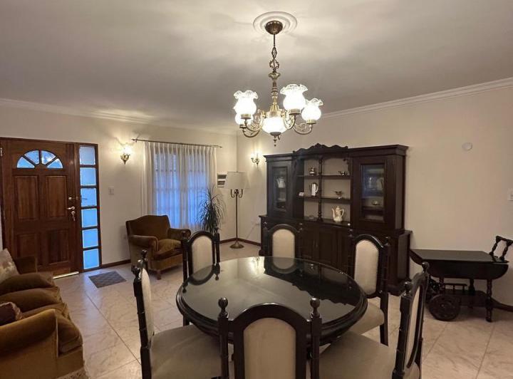 Bellisima Casa en Chateau Carreras 1