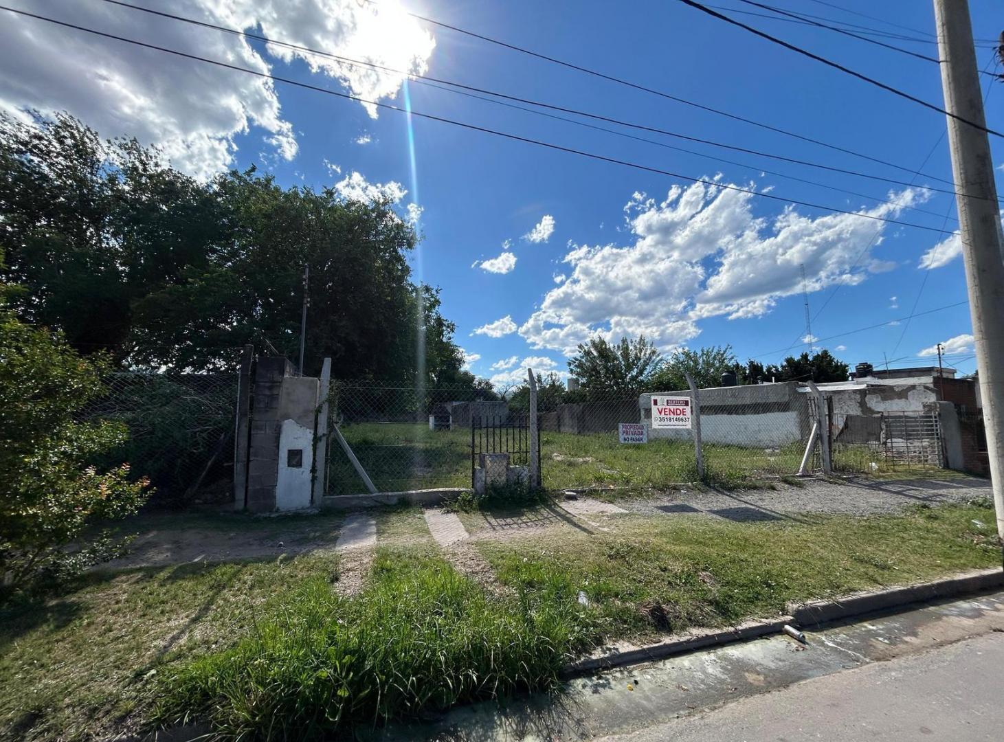 Terreno en La Calera, Calle Sargento Cabral 800