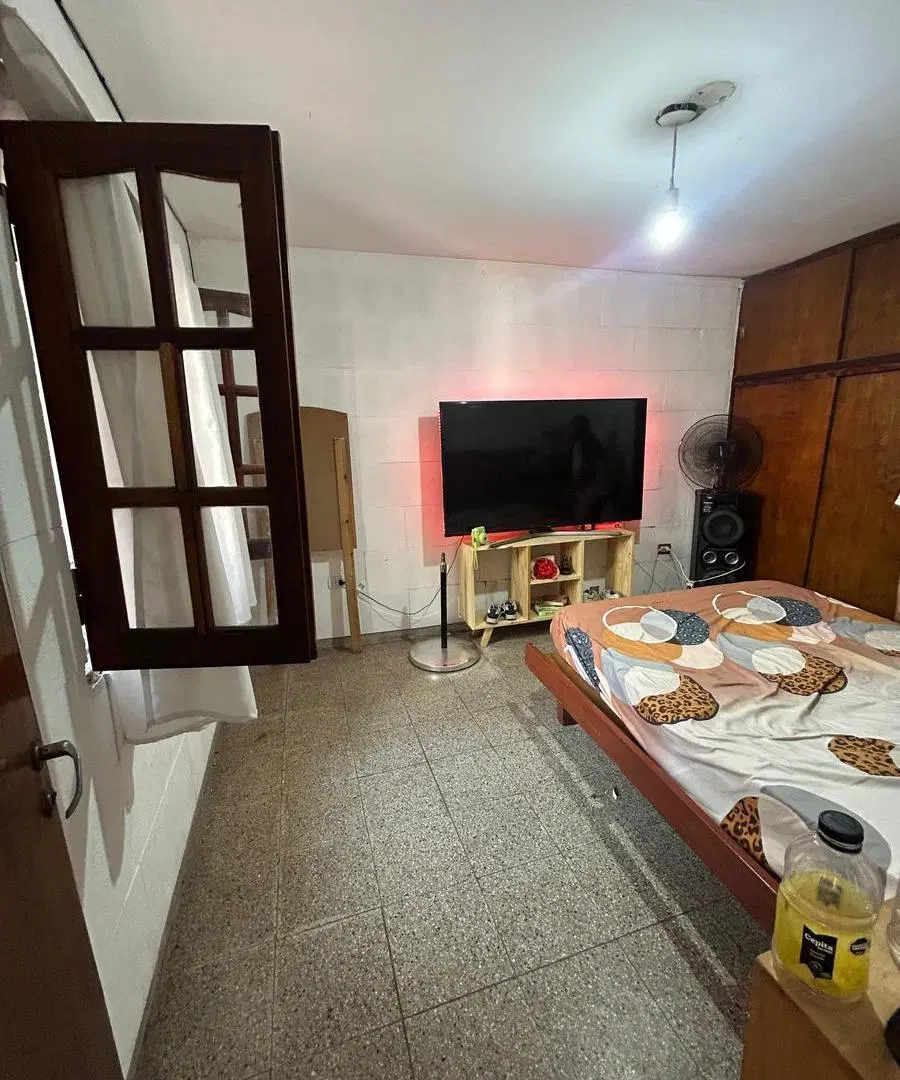 Casa Sobre Av. Don Bosco 5