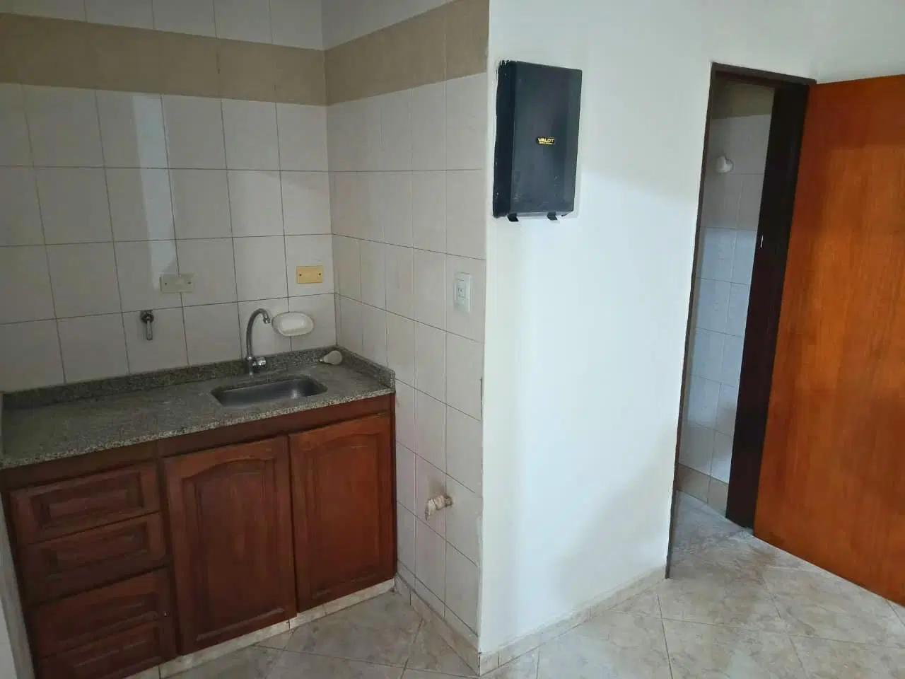Gran LOCAL en venta en el CENTRO de Córdoba 8