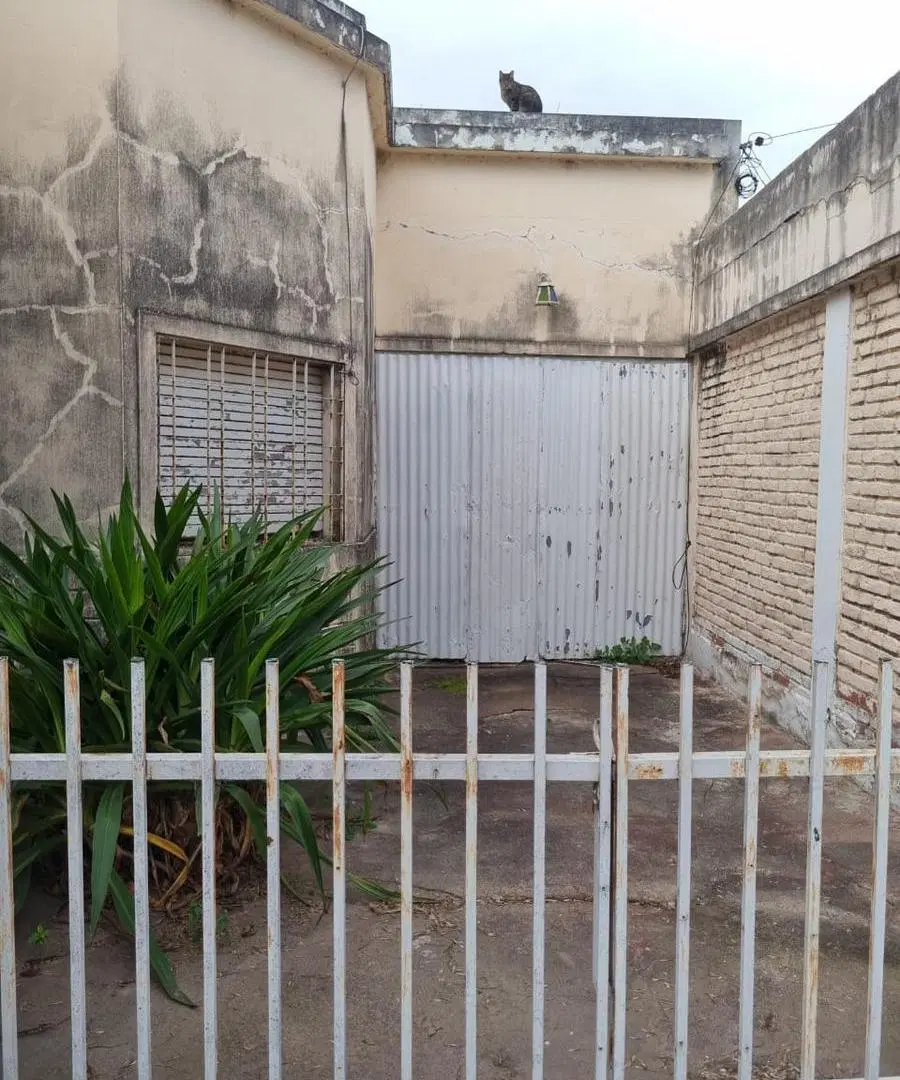 Barrio Gral Paz, casa a Reciclar!!! 3