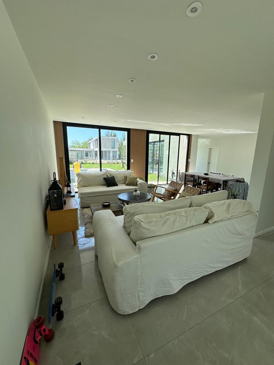 Casa en Golondrinas 1