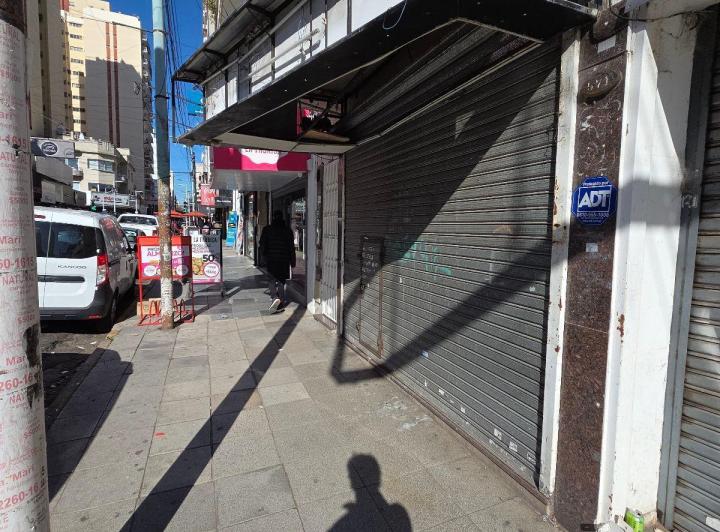 Local en Quilmes Centro