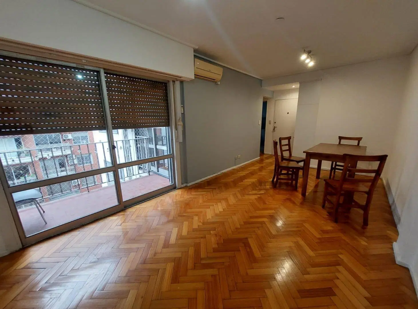 Departamento en  Palermo sobre Av. Coronel Diaz 4
