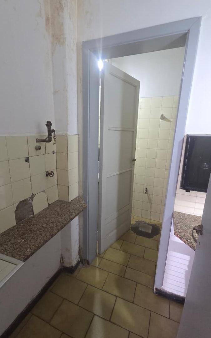 Foto de Local sobre Yrigoyen Casi Videla., imagen 5