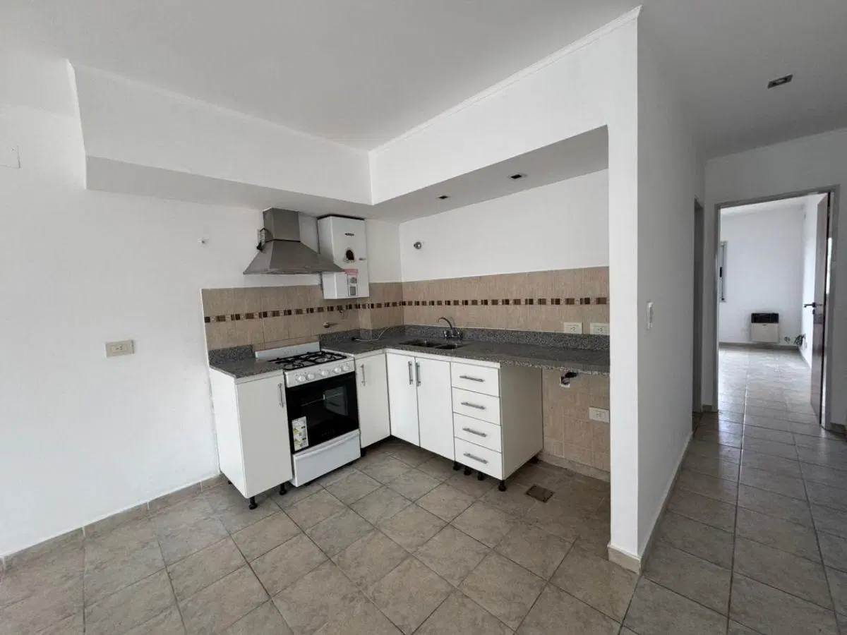 DEPARTAMENTO EN VENTA UBICADO EN 62 ENTRE 27 Y 28 1