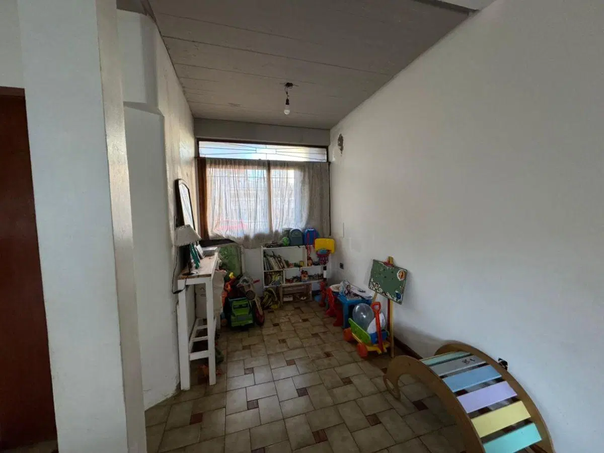 CASA EN VENTA: 42 E/ 13 Y 14 2