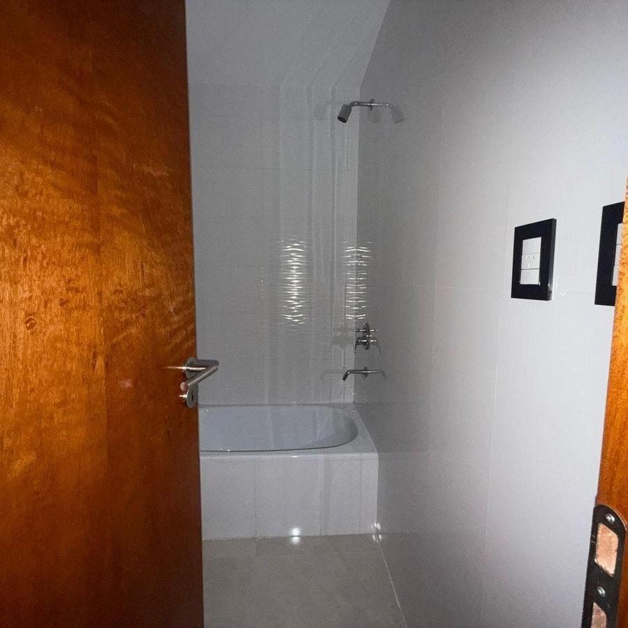 Foto de Departamento en VENTA-La Plata, imagen 1
