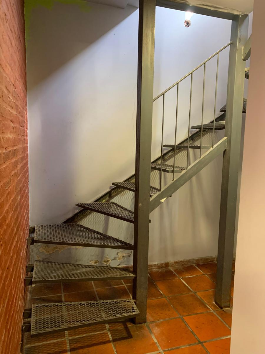 CASA 4 AMBIENTES EN VENTA - LUIS GUILLON