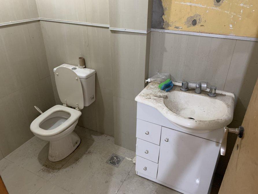 Galpón + Local Comercial en Excelente Ubicación - Alquiler y Venta 5