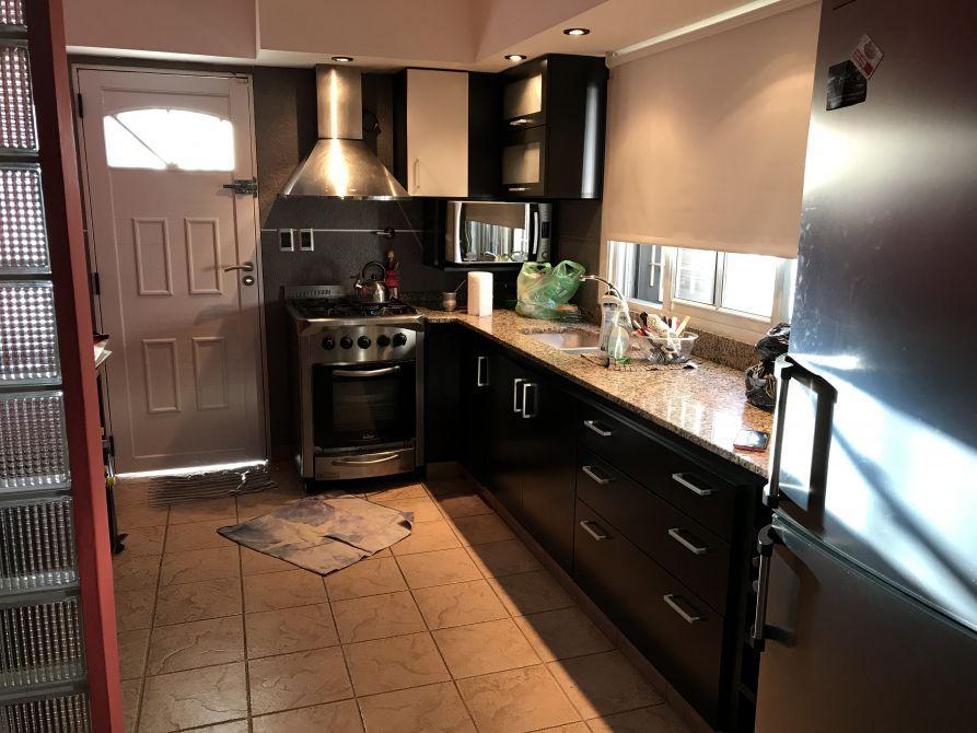 CASA 5 AMBIENTES EN VENTA - MONTE GRANDE - LOTE 12 X 50
