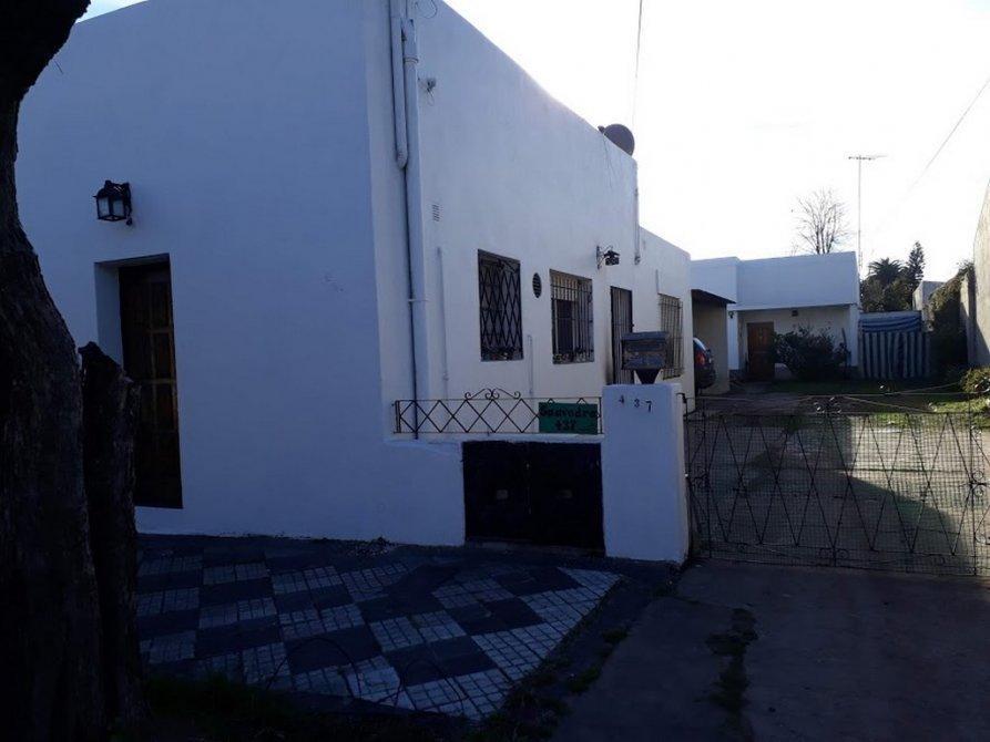 Casa 4 ambientes + departamento 2 ambientes - Venta APTO CREDITO - Monte Grande