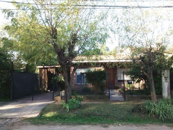CHALET 3 DORMITORIOS - VENTA - MONTE GRANDE