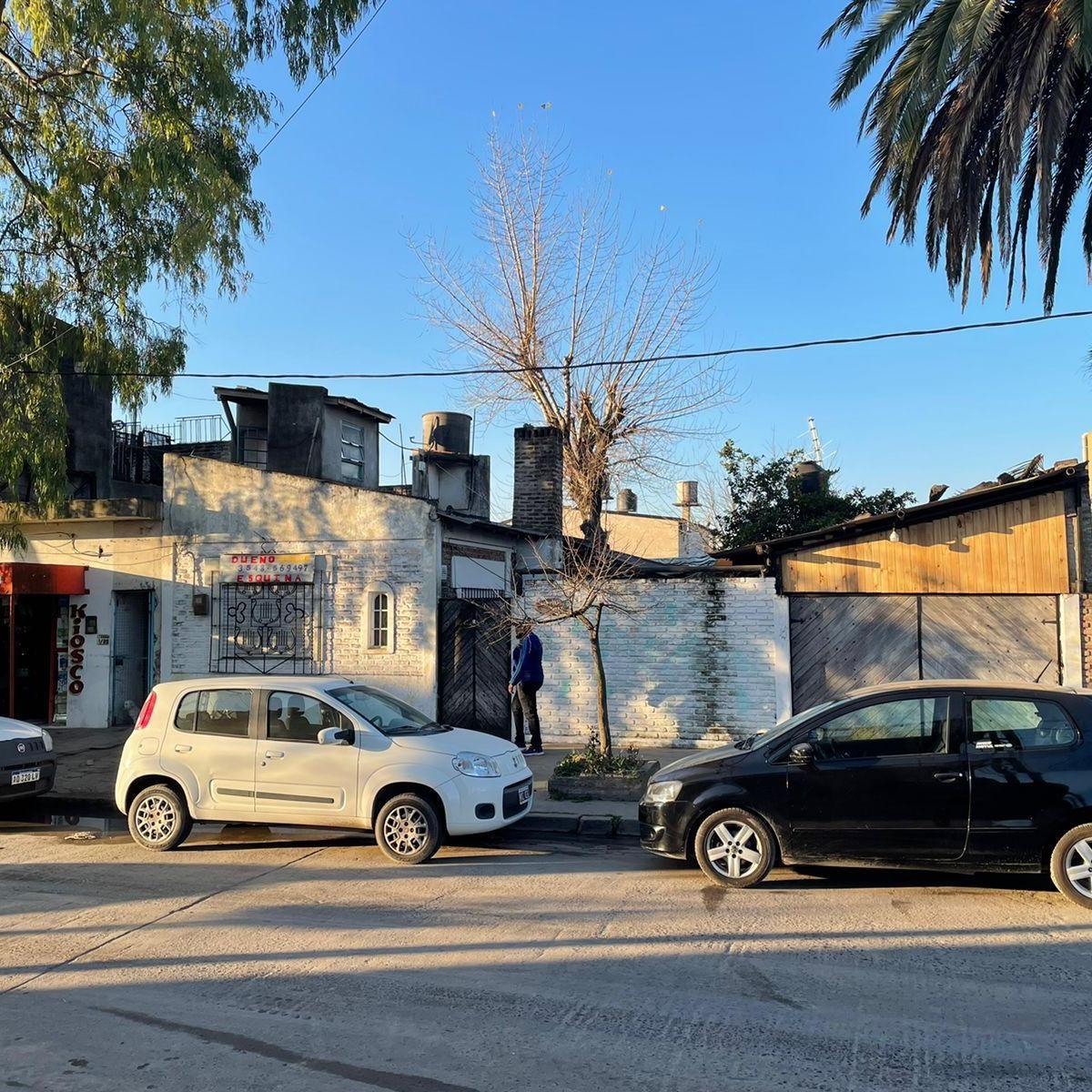 Propiedad Comercial en Venta Sobre Esquina. Canning - Ezeiza 2