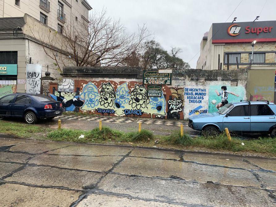 ESTACIONAMIENTO / COCHERAS en Venta a 4 cuadras de la estacion de Monte Grande - LOTE