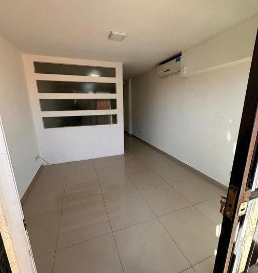 Departamento monoambiente Amplio - Alquiler Monte Grande - Luis Guillon 4