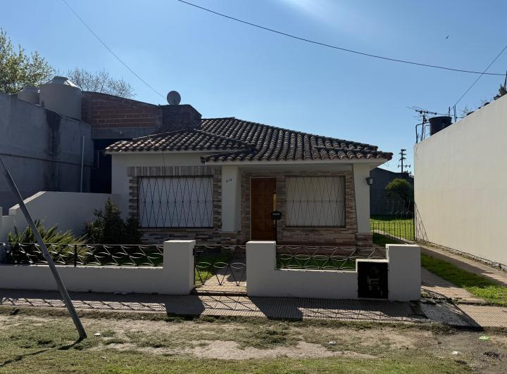 Casa de 2 Dormitorios en Alquiler en Monte Grande 2