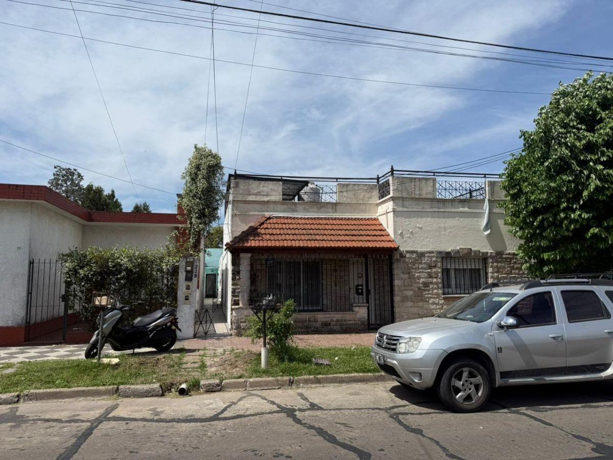 Departamento PH dos dormitorios con patio y terraza - APTO CREDITO Monte Grande