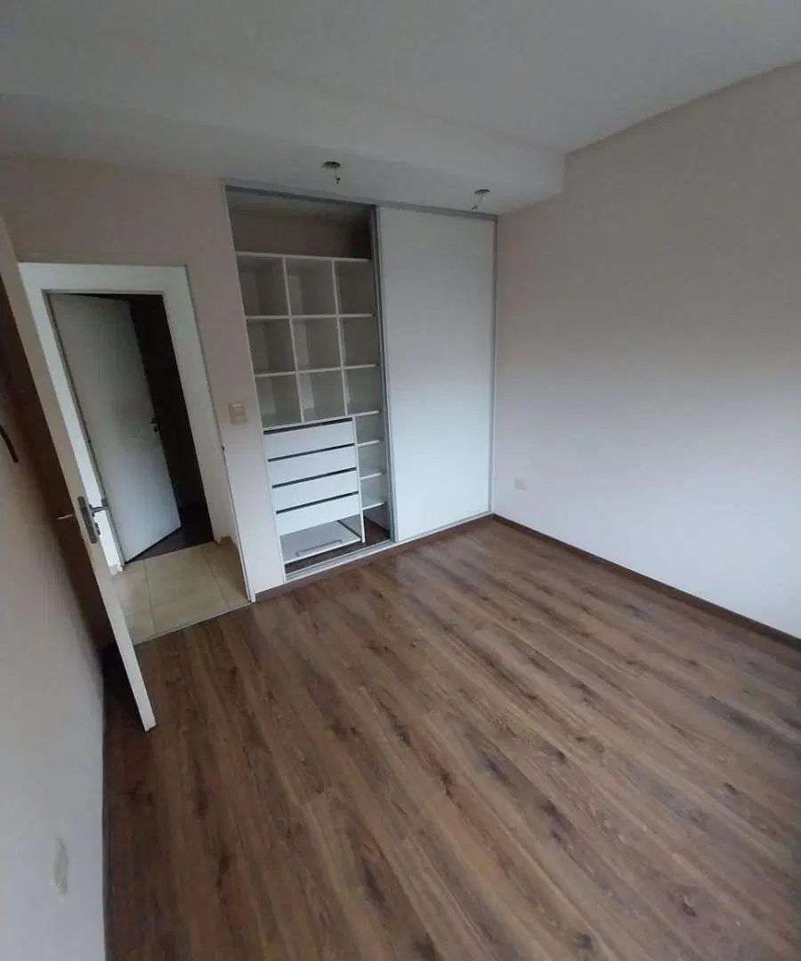 DEPARTAMENTO 2 AMBIENTES CON COCHERA - ALQUILER - MONTE GRANDE 1