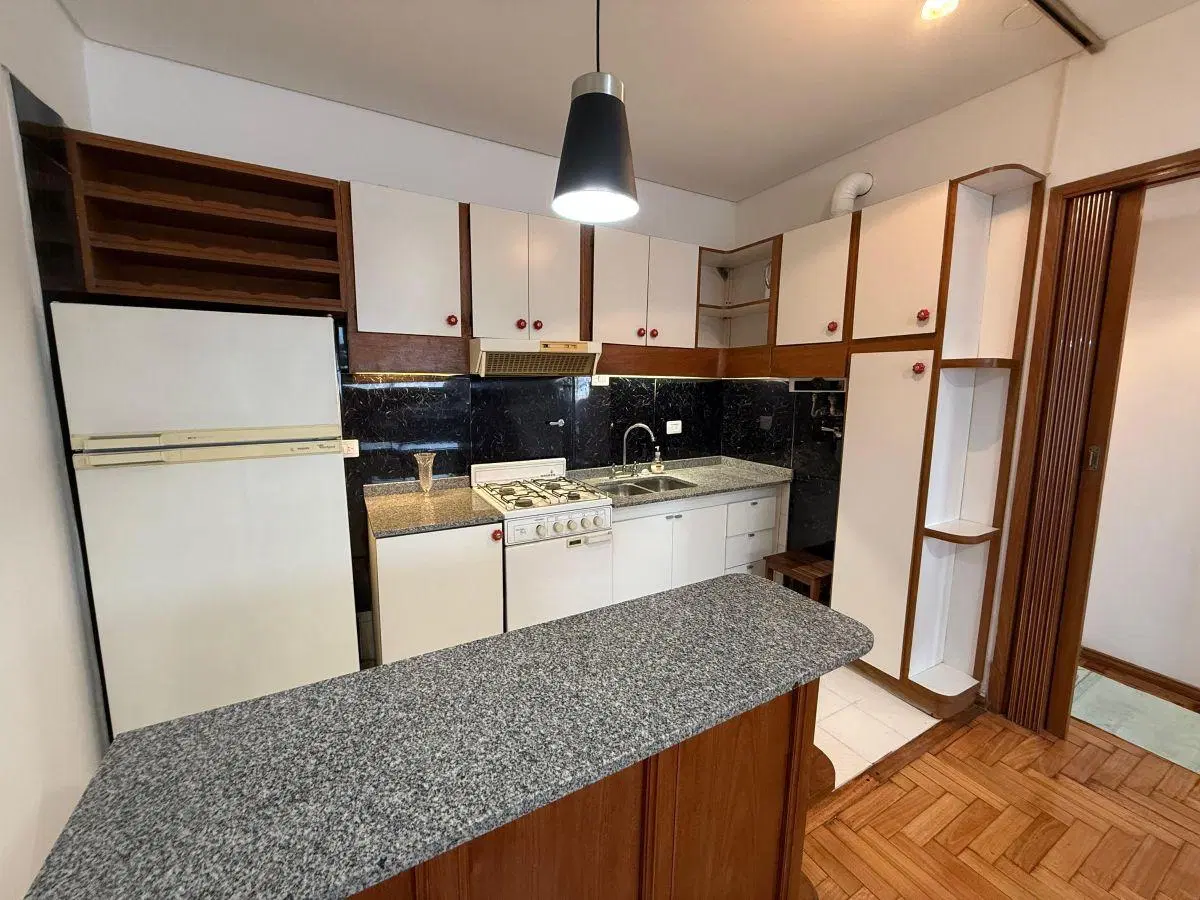 Departamento 2 Ambientes con cochera cubierta en Venta APTO CREDITO - Monte Grande 4