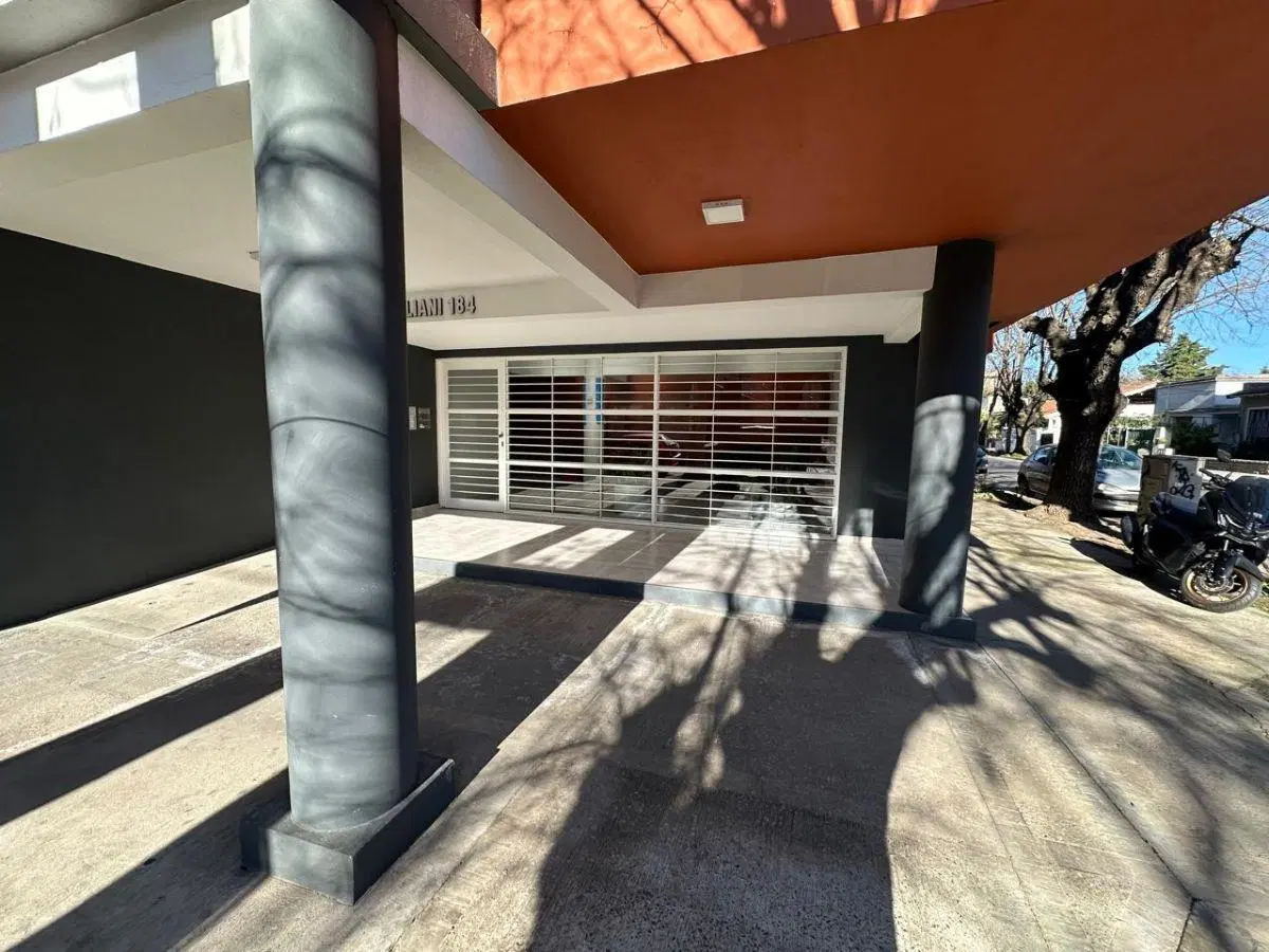 Departamento 2 Ambientes en Alquiler - Céntrico en Pleno Monte Grande 4