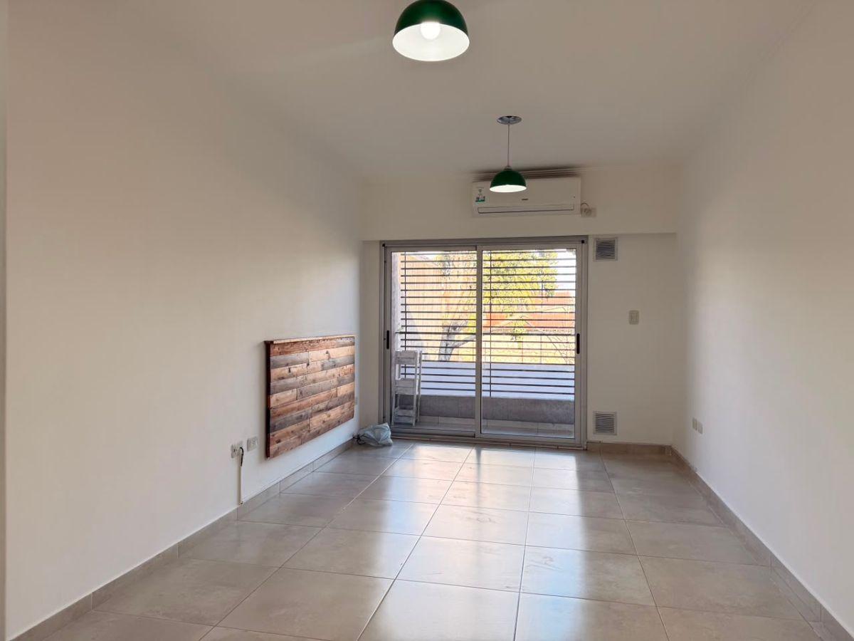 Foto de Departamento Monoambiente en Alquiler en Monte Grande, imagen 3