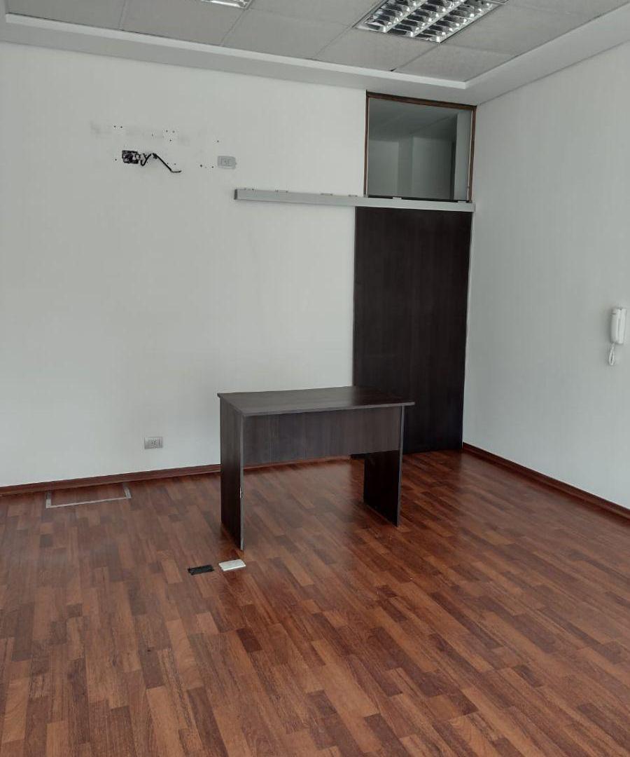 Foto de ALQUILER OFICINA CENTRO DE MONTE GRANDE, imagen 2