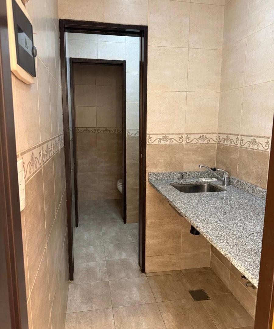 Foto de Alquiler Oficina Centro de Monte Grande, imagen 4