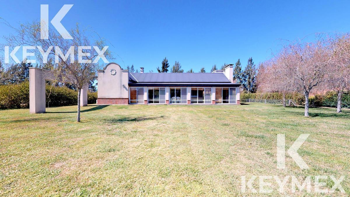 Foto de VENTA DE CASA DE 2 DORMITORIOS EN CAMPOS DE ROCA, imagen 2