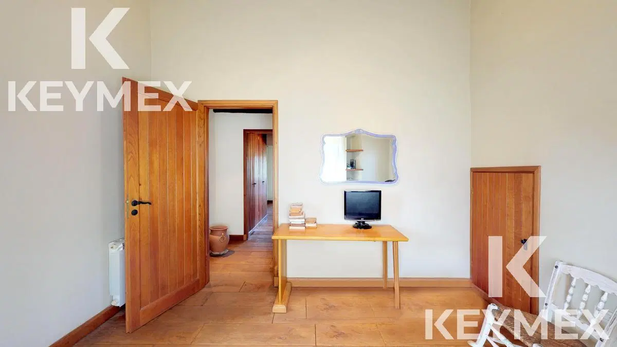 VENTA DE CASA DE 4 DORMITORIOS EN CAMPOS DE ROCA 4
