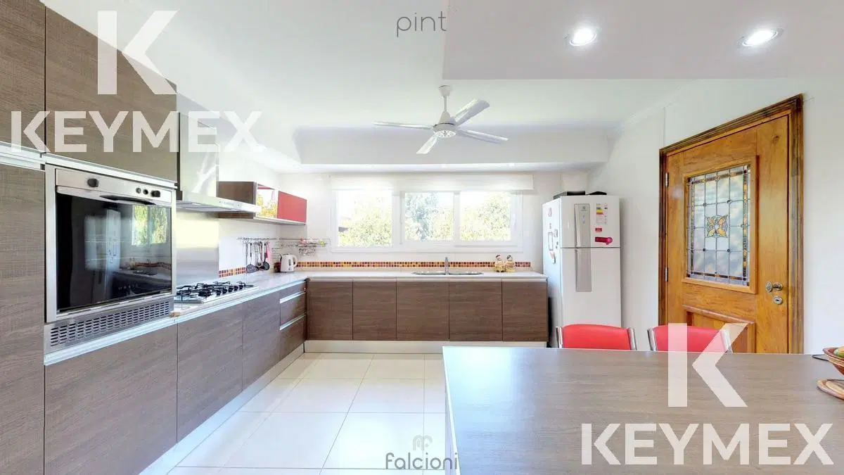 VENTA CASA DE 3 DORMITORIOS EN MIRALAGOS con pie de Golf 5