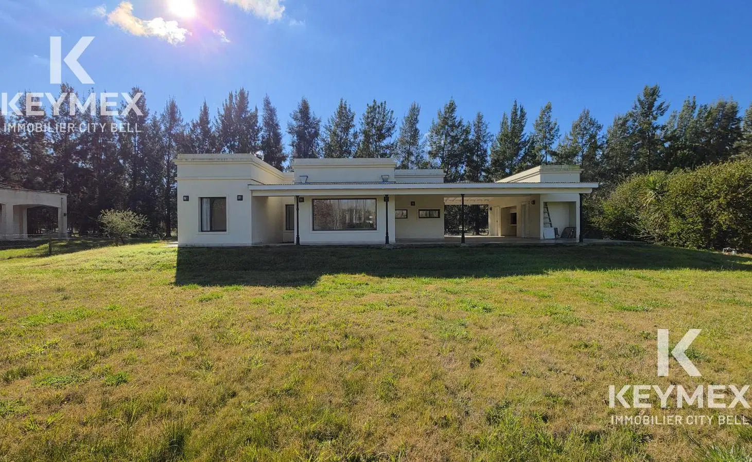 VENTA DE CASA DE 3 DORMITORIOS EN CAMPOS DE ROCA 8