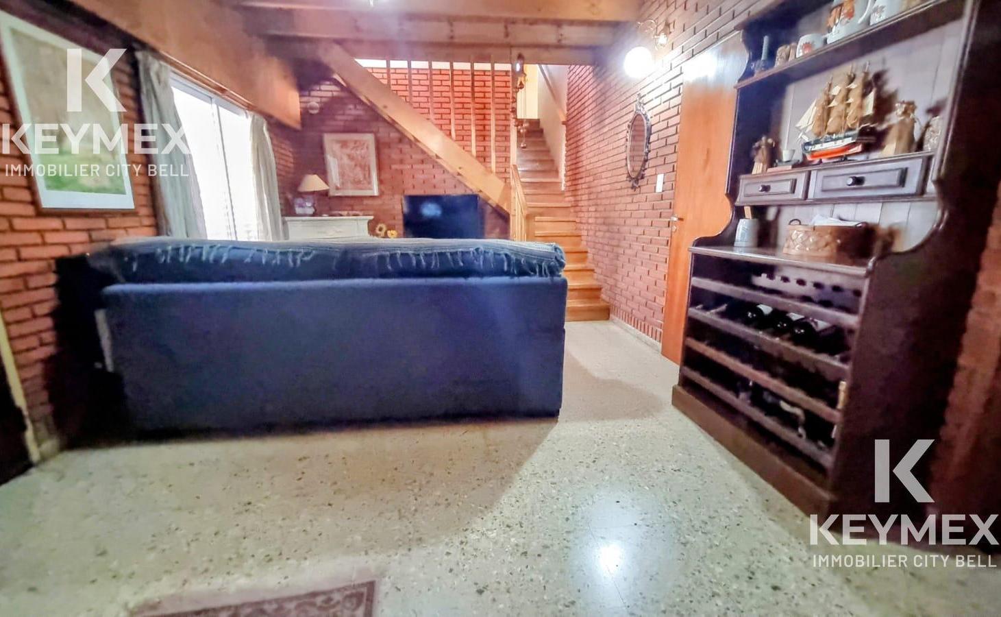 Foto de Casa de 4 dormitorios en venta, City Bell, imagen 1