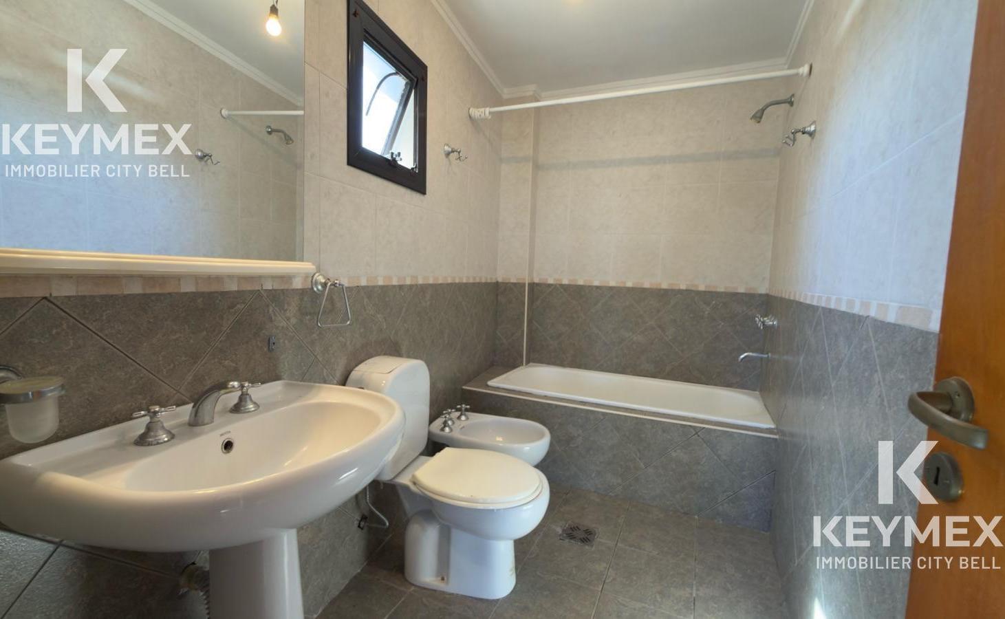 Foto de Departamento de 1 dormitorio con balcon y lavadero en venta/alquiler en, imagen 4