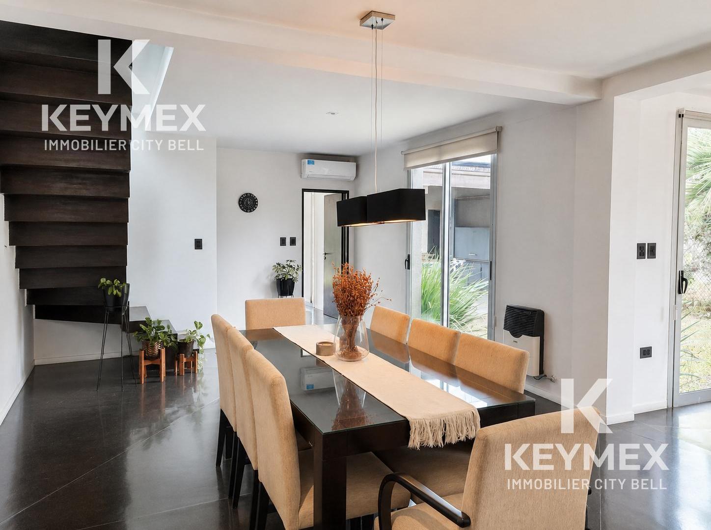 Foto de Residencia de Categoría en venta Modernidad y Categoría en City Bell., imagen 2