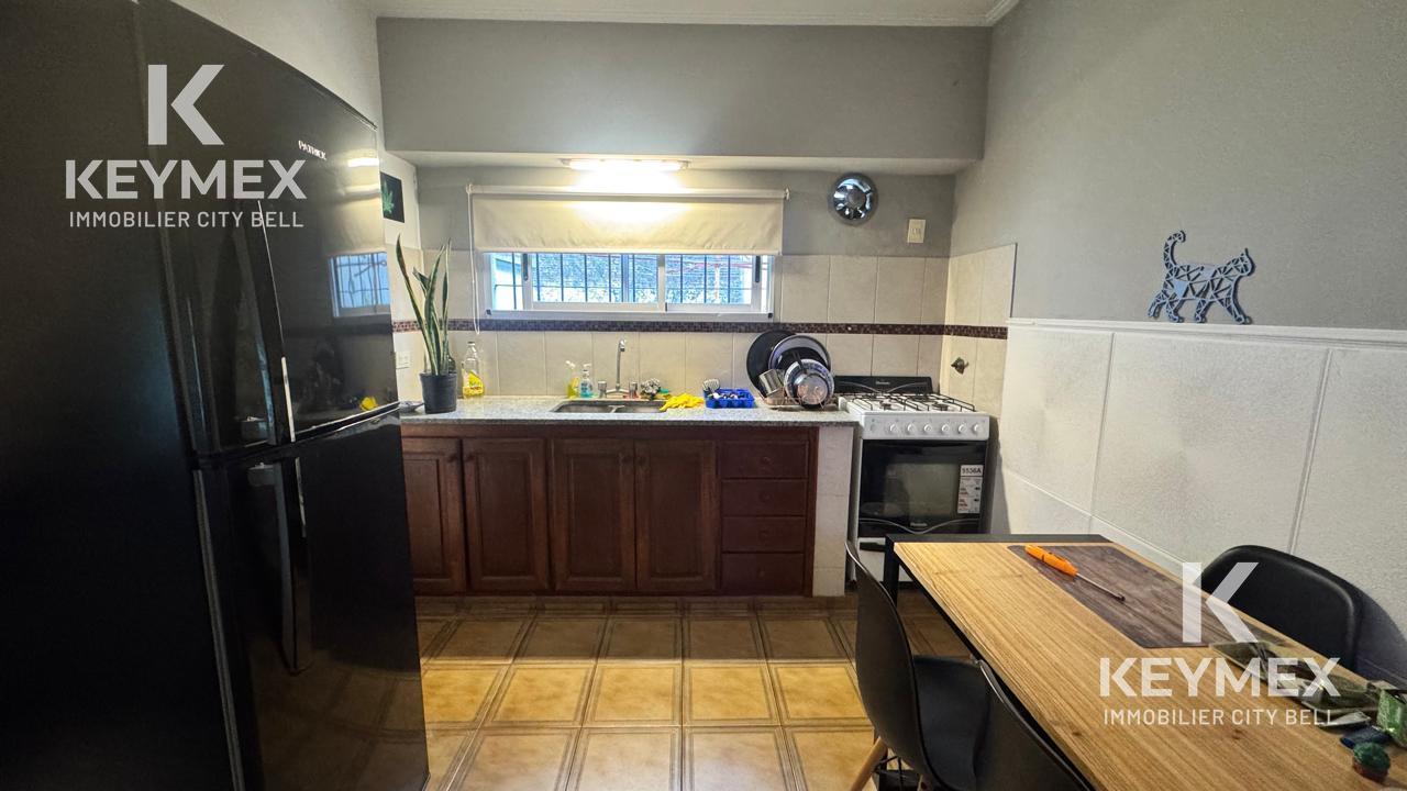 Foto de Casa y Local en venta, Los Hornos, imagen 3