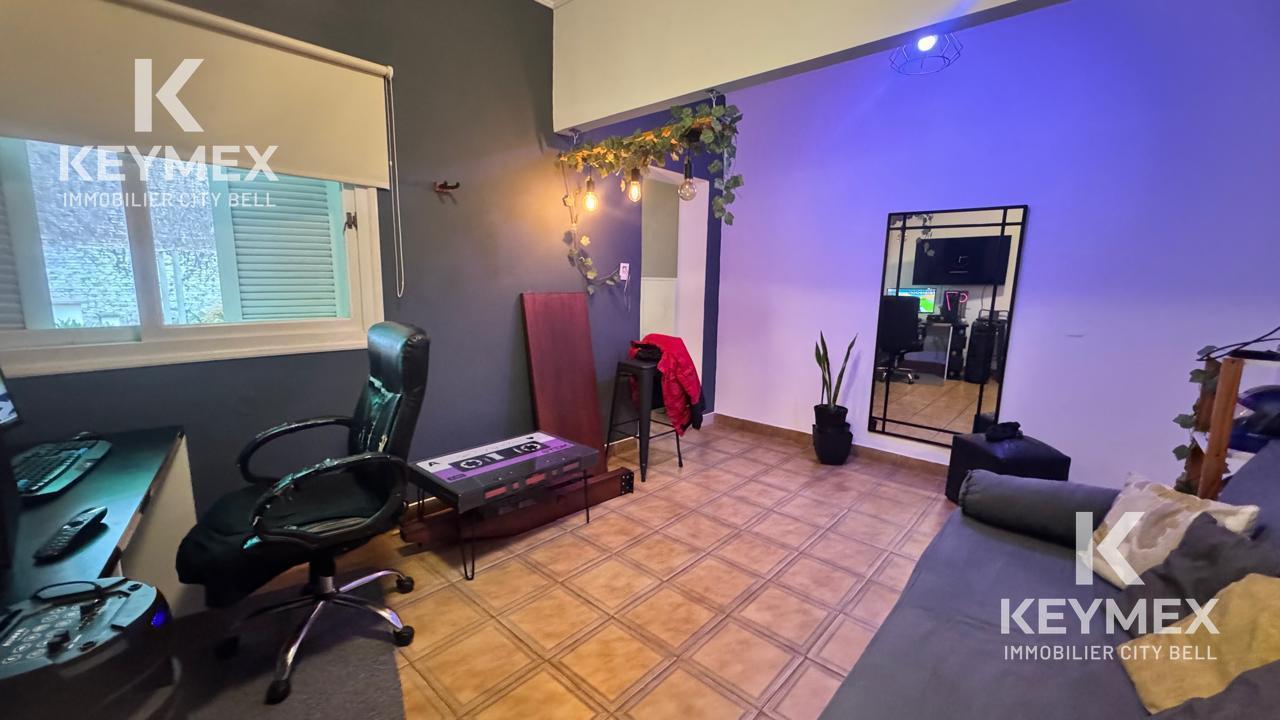 Foto de Casa y Local en venta, Los Hornos, imagen 1
