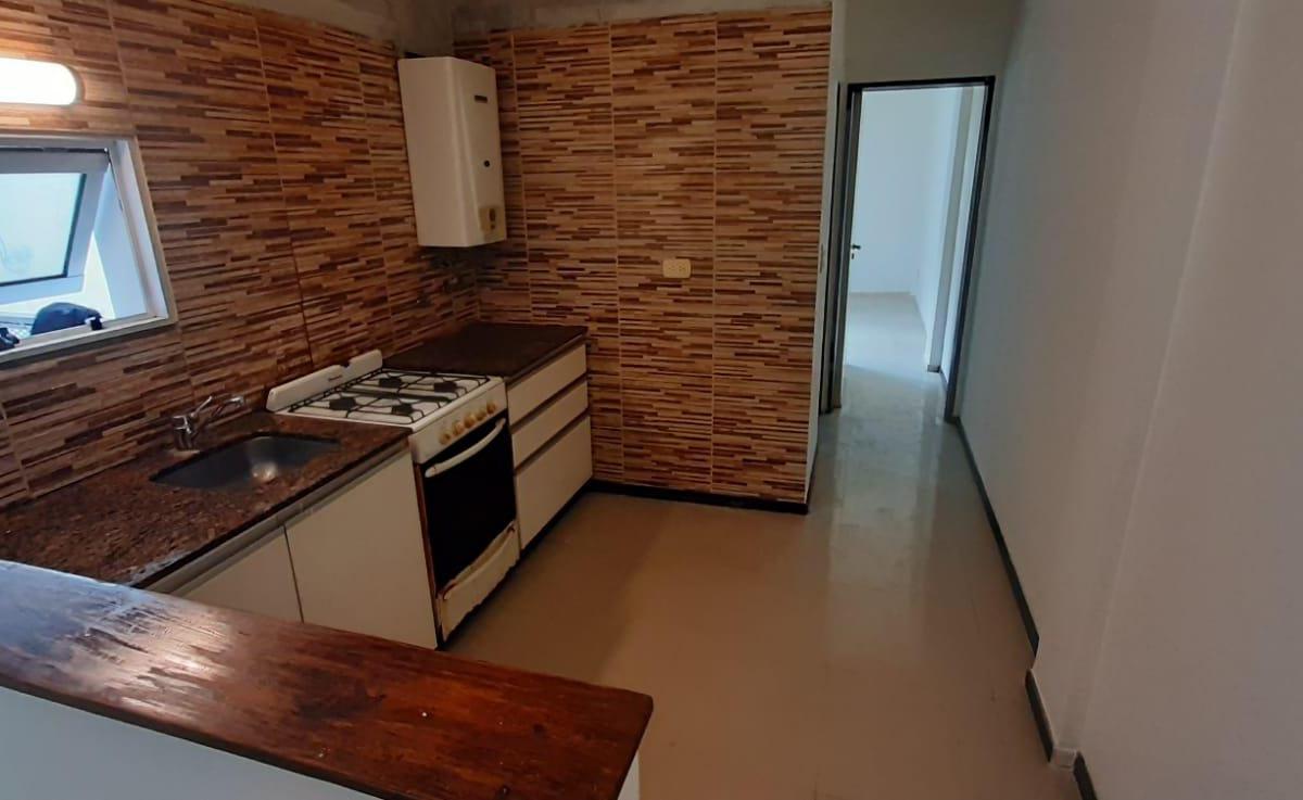 Sarmiento 2941 5