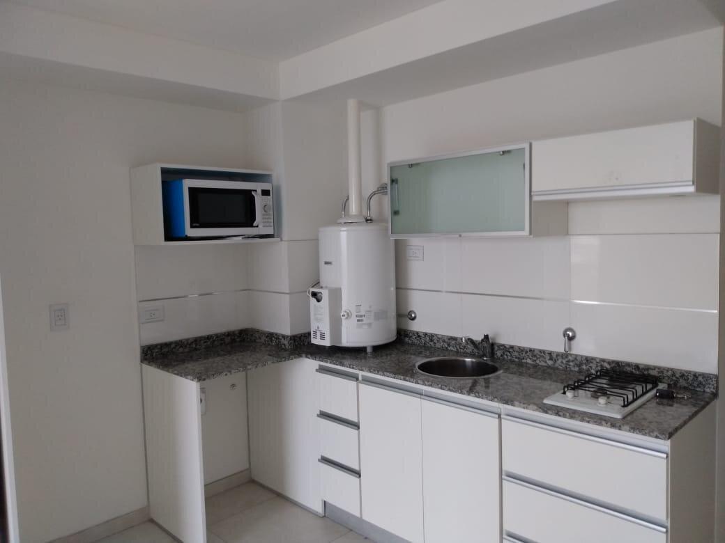Foto de Av. Pellegrini 325, imagen 1
