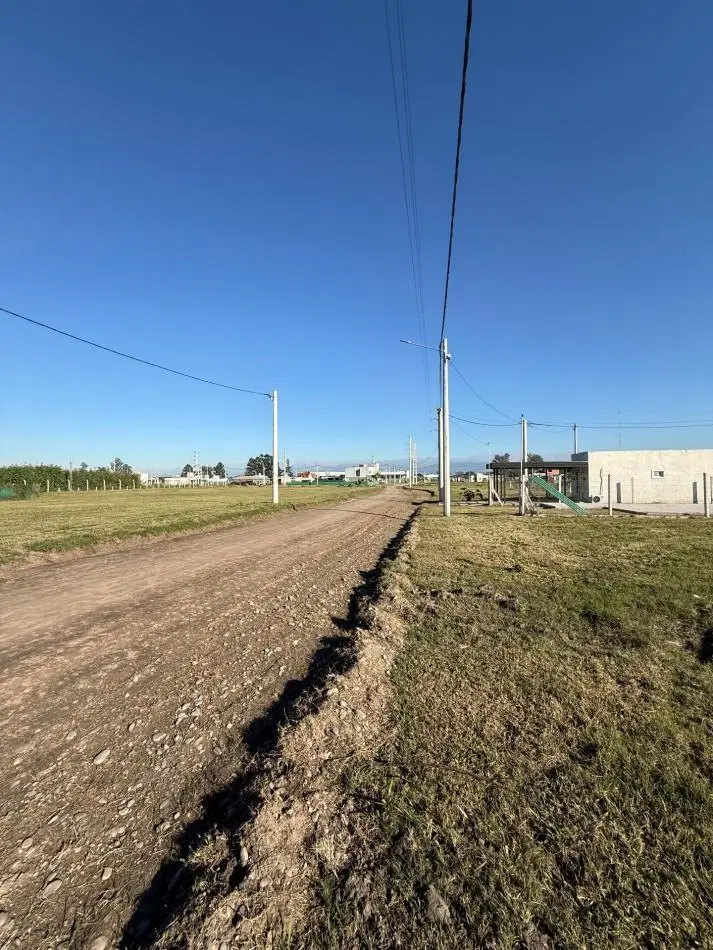 OPORTUNIDAD UNICA: Terreno de 300m² en Loma Alta - San Andres (Etapa 4) 5