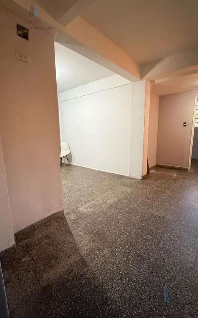 Foto de DEPARTAMENTO DE 4 DORMITORIOS TOTALMENTE REMODELADO – BARRIO OESTE 2, imagen 4