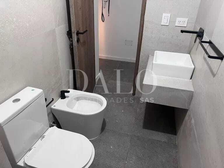 Departamento en Venta en Tigre, G. B. a. Zona Norte, Argentina 2