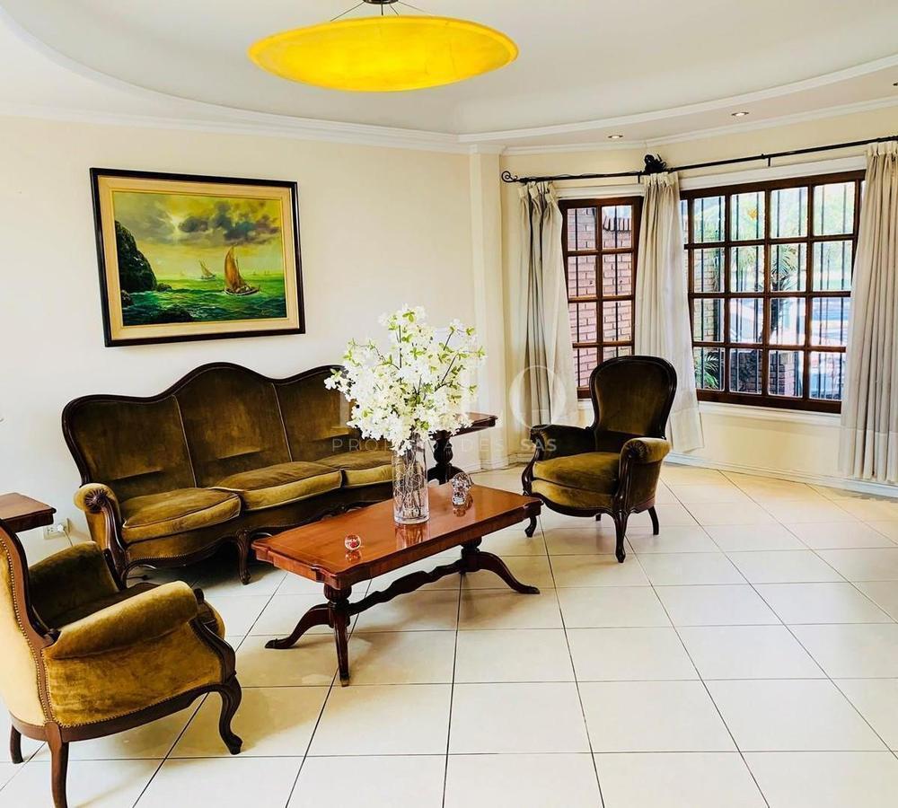Casa en Venta en San Isidro, Frente Al Hipódromo Oportunidad! 5