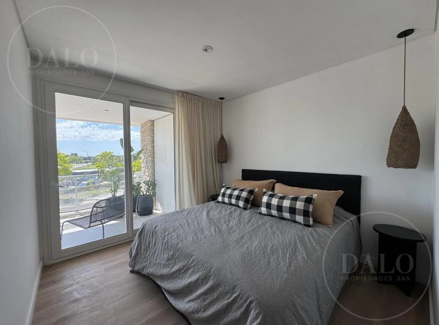 Departamento 3 Ambientes en Venta con Jardín Propio en Pozo en Lagunitas, Nordelta 2