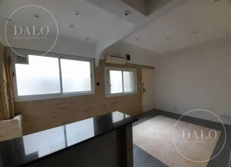 Venta Depto 2 Ambientes En Velez Sarfield 4