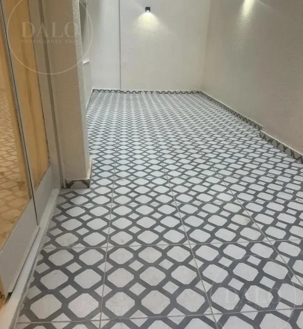 Departamento 4 Ambientes con Patio Super Luminoso, Impecable en Balvanera 5
