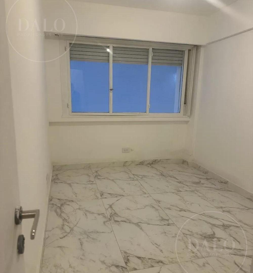 Foto de Departamento 4 Ambientes con Patio Super Luminoso, Impecable en, imagen 4