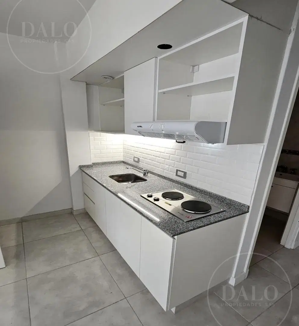 Hermoso Departamento Monoambiente Super Luminoso Reciclado a Nuevo 5